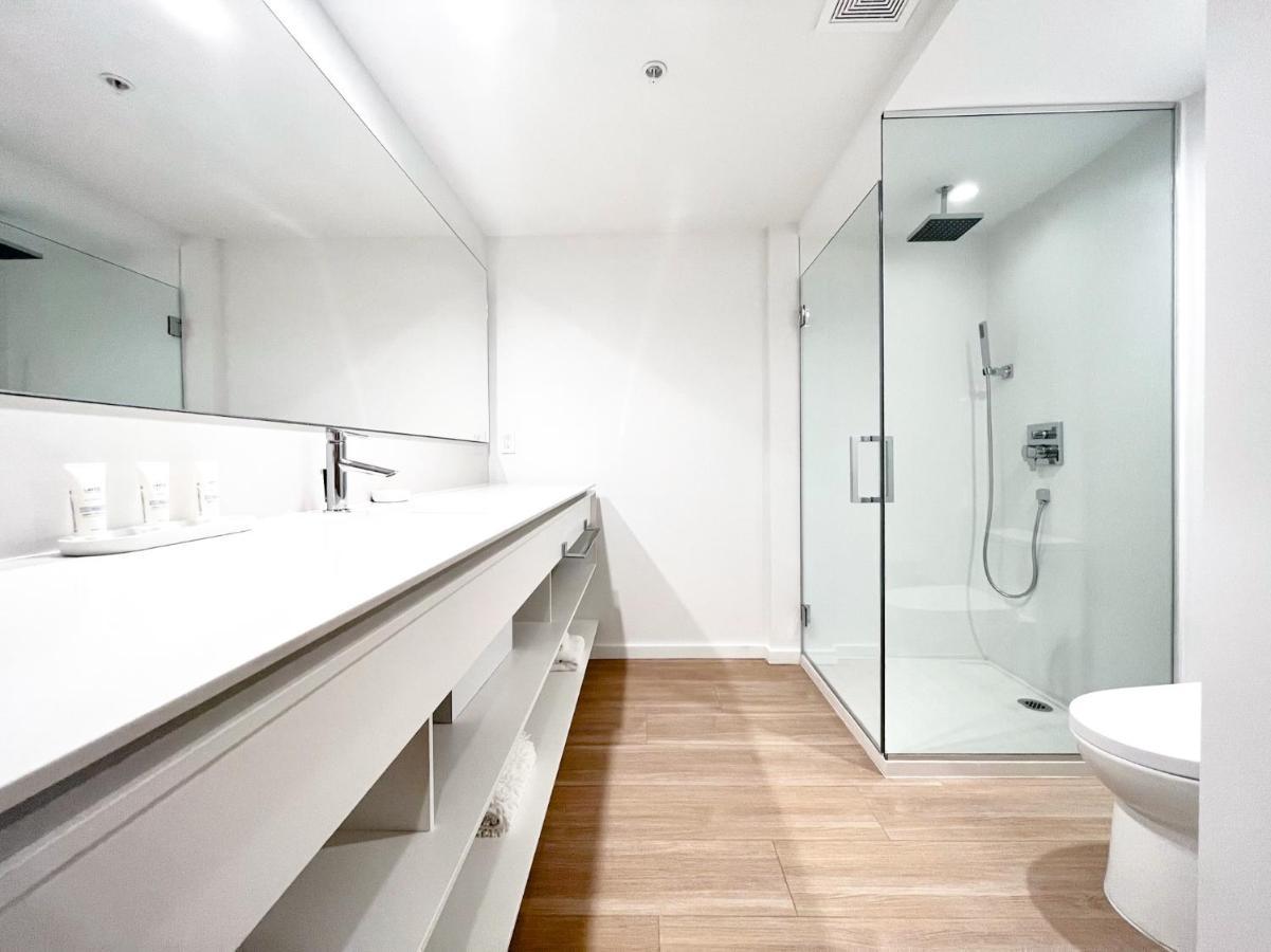 Beach Haus Residences 발하버 외부 사진